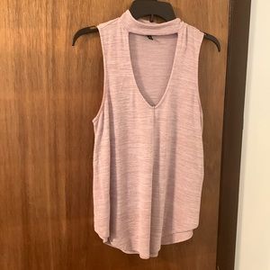 3/$10 🤑 Express Keyhole Blouse